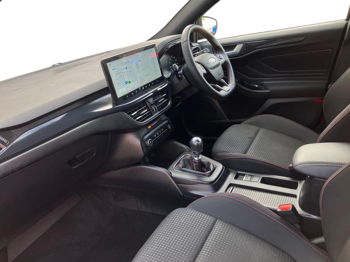 Used Ford Focus 2022 for sale - 76311007: Photo 7