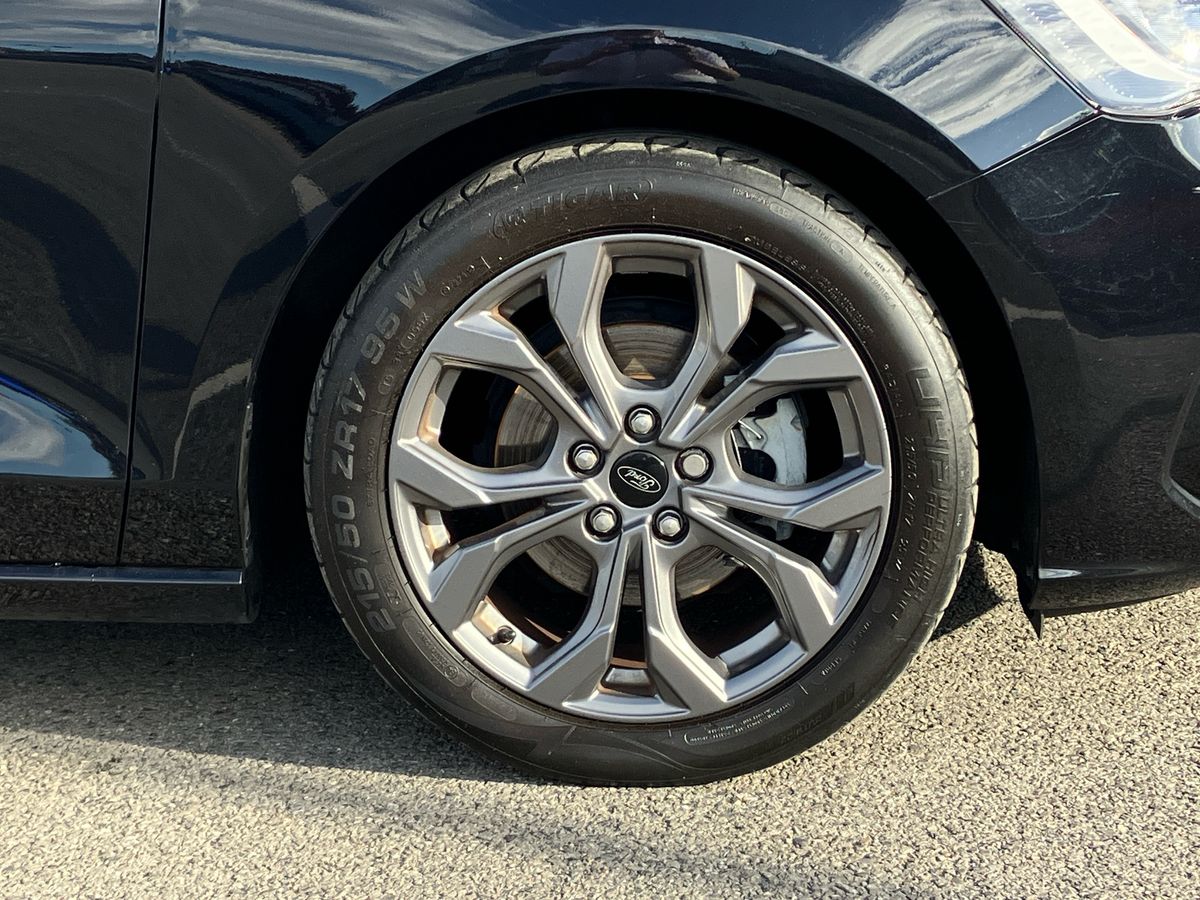 Used Ford Focus 2022 for sale - 76311007: Photo 8