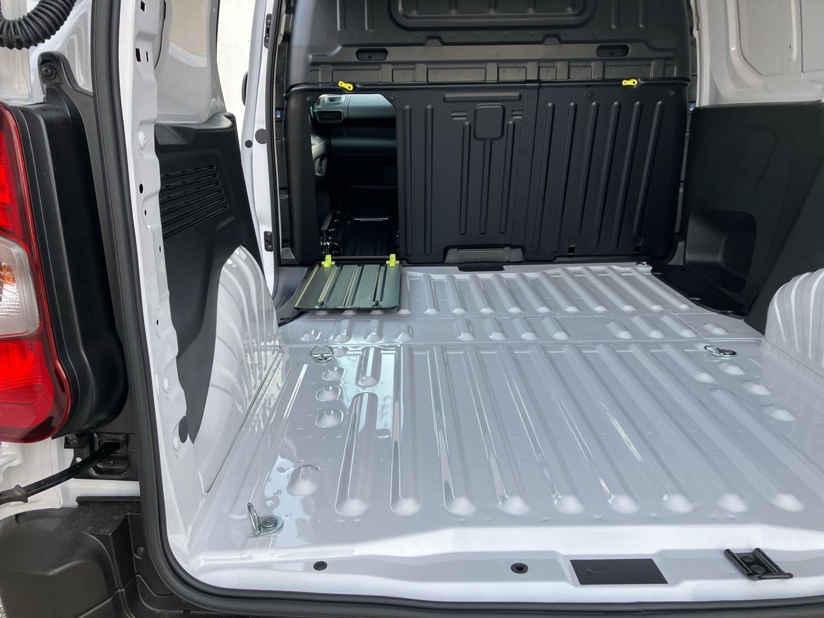 Vehicle 28
