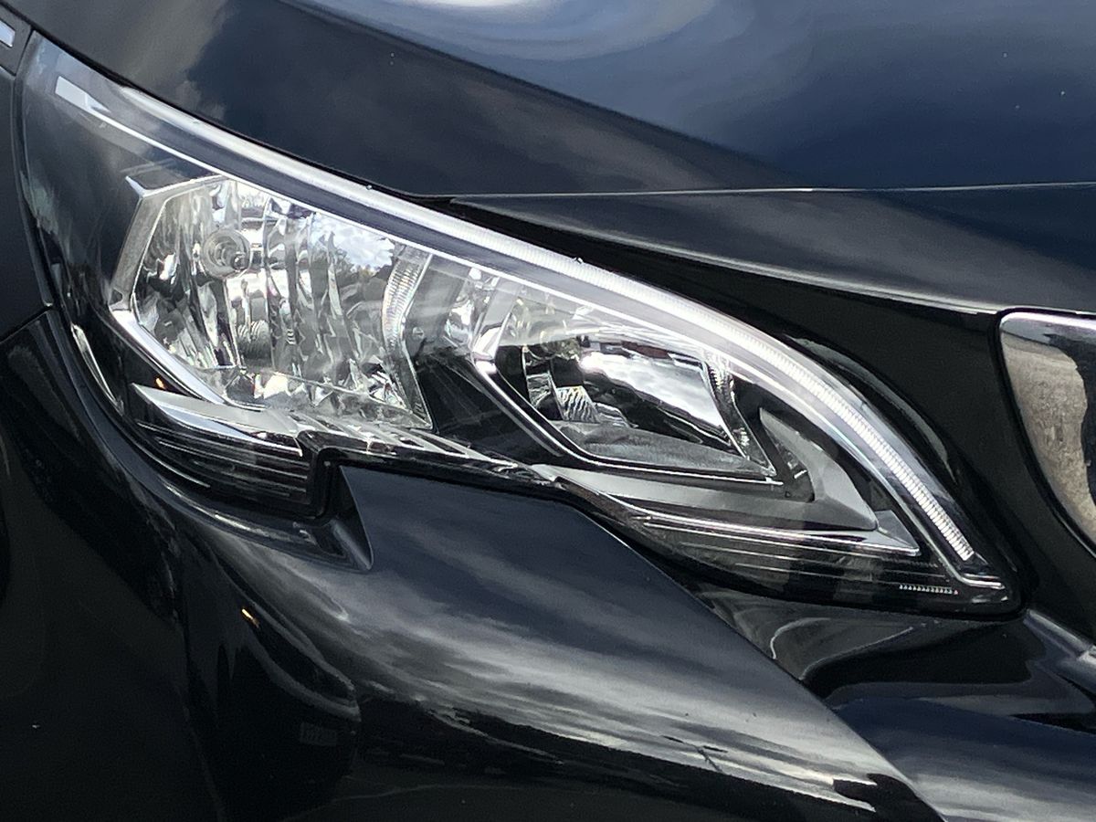 Used Peugeot 3008 2018 for sale - 76316621: Photo 13