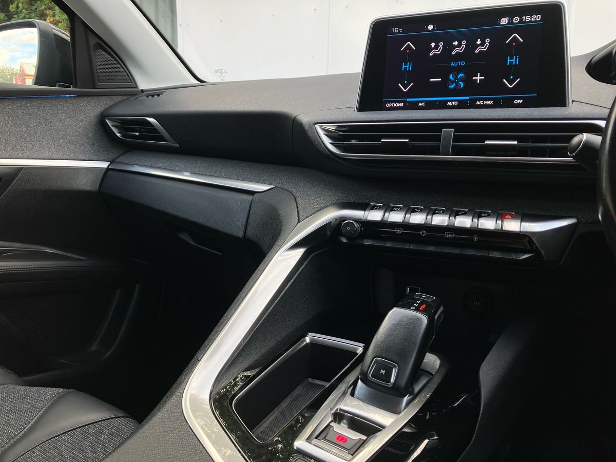Used Peugeot 3008 2018 for sale - 76316621: Photo 17