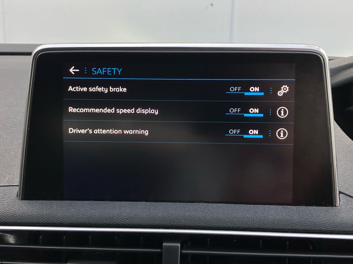 Used Peugeot 3008 2018 for sale - 76316621: Photo 39