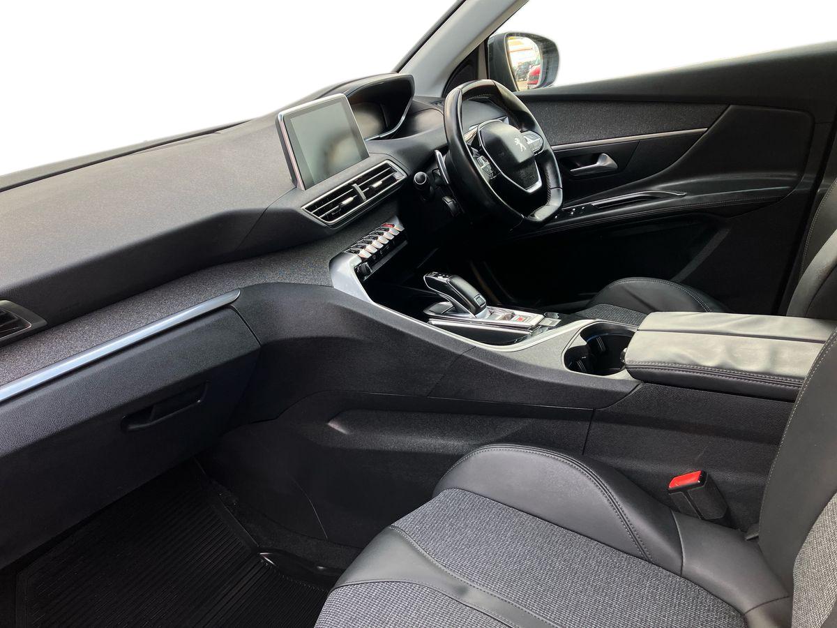 Used Peugeot 3008 2018 for sale - 76316621: Photo 6