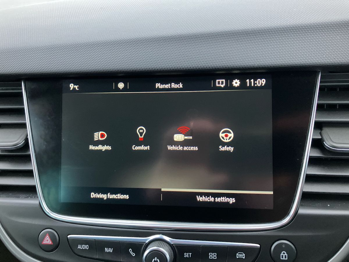 Used Vauxhall Crossland 2022 for sale - 76845584: Photo 31