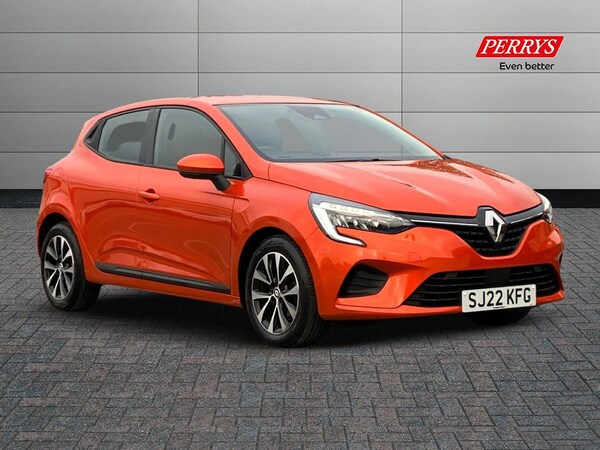 Used Renault Clio 2022 for sale - 76142117: Photo 1