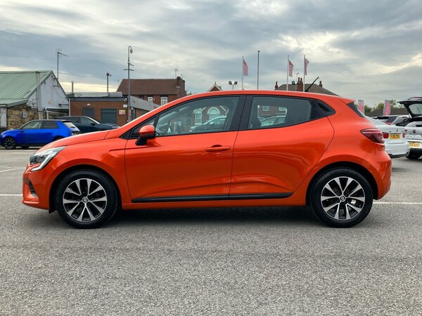 Used Renault Clio 2022 for sale - 76142117: Photo 23