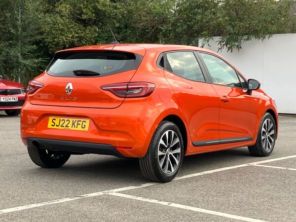 Used Renault Clio 2022 for sale - 76142117: Photo 24