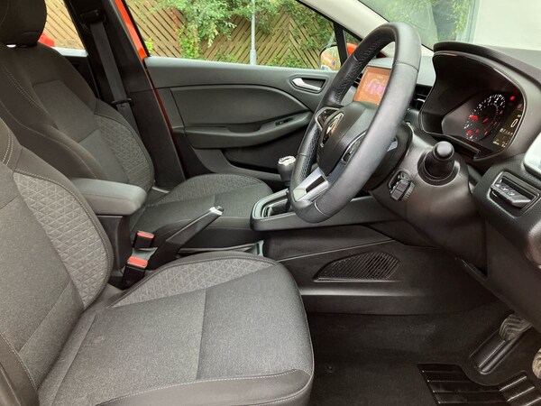 Used Renault Clio 2022 for sale - 76142117: Photo 28