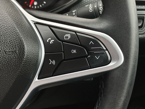 Used Renault Clio 2022 for sale - 76142117: Photo 32