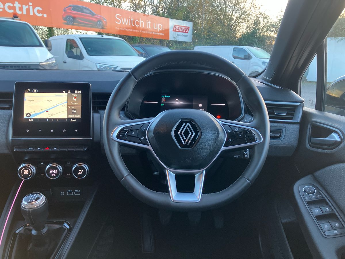 Used Renault Clio 2024 for sale - 76792514: Photo 15