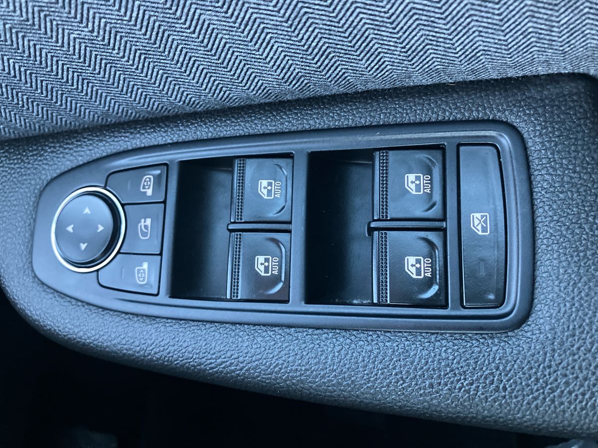 Used Renault Clio 2024 for sale - 76792514: Photo 18