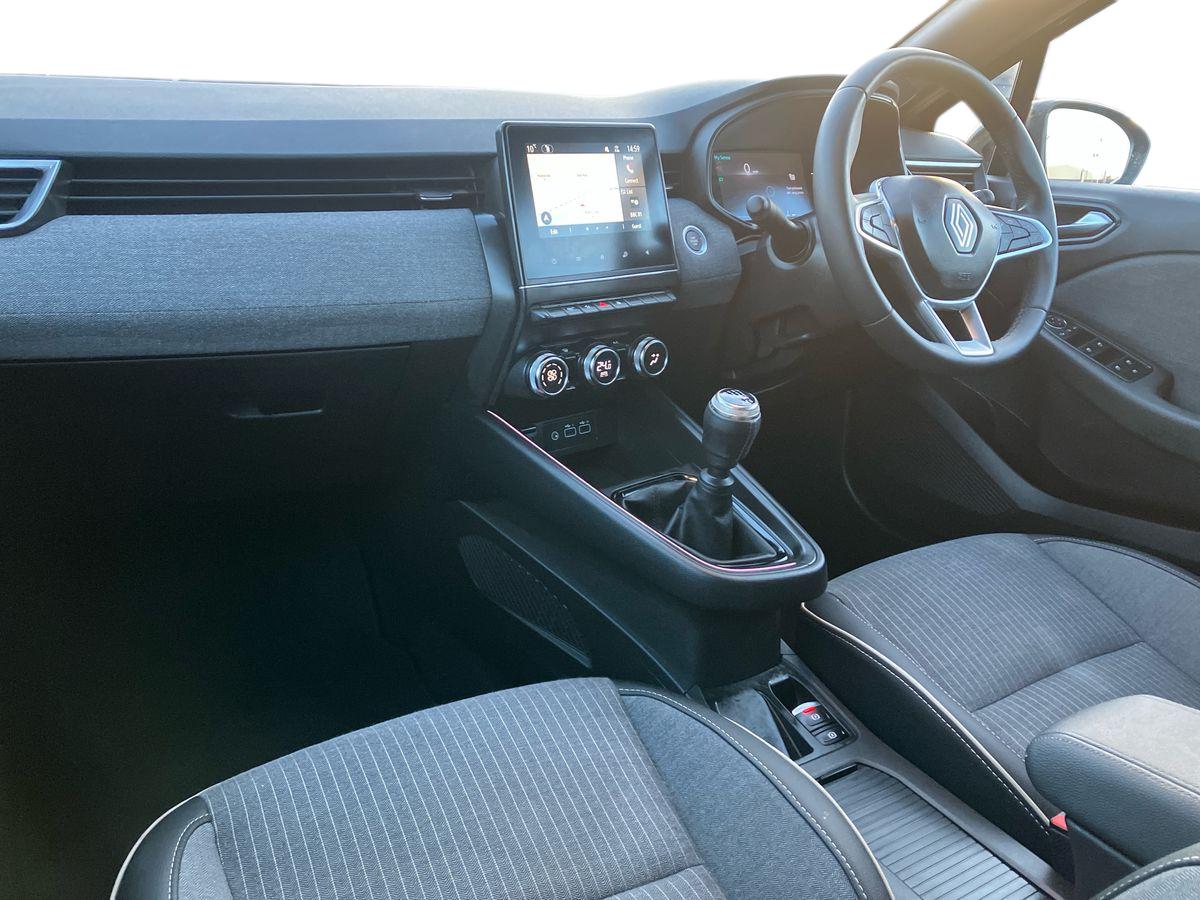 Used Renault Clio 2024 for sale - 76792514: Photo 6