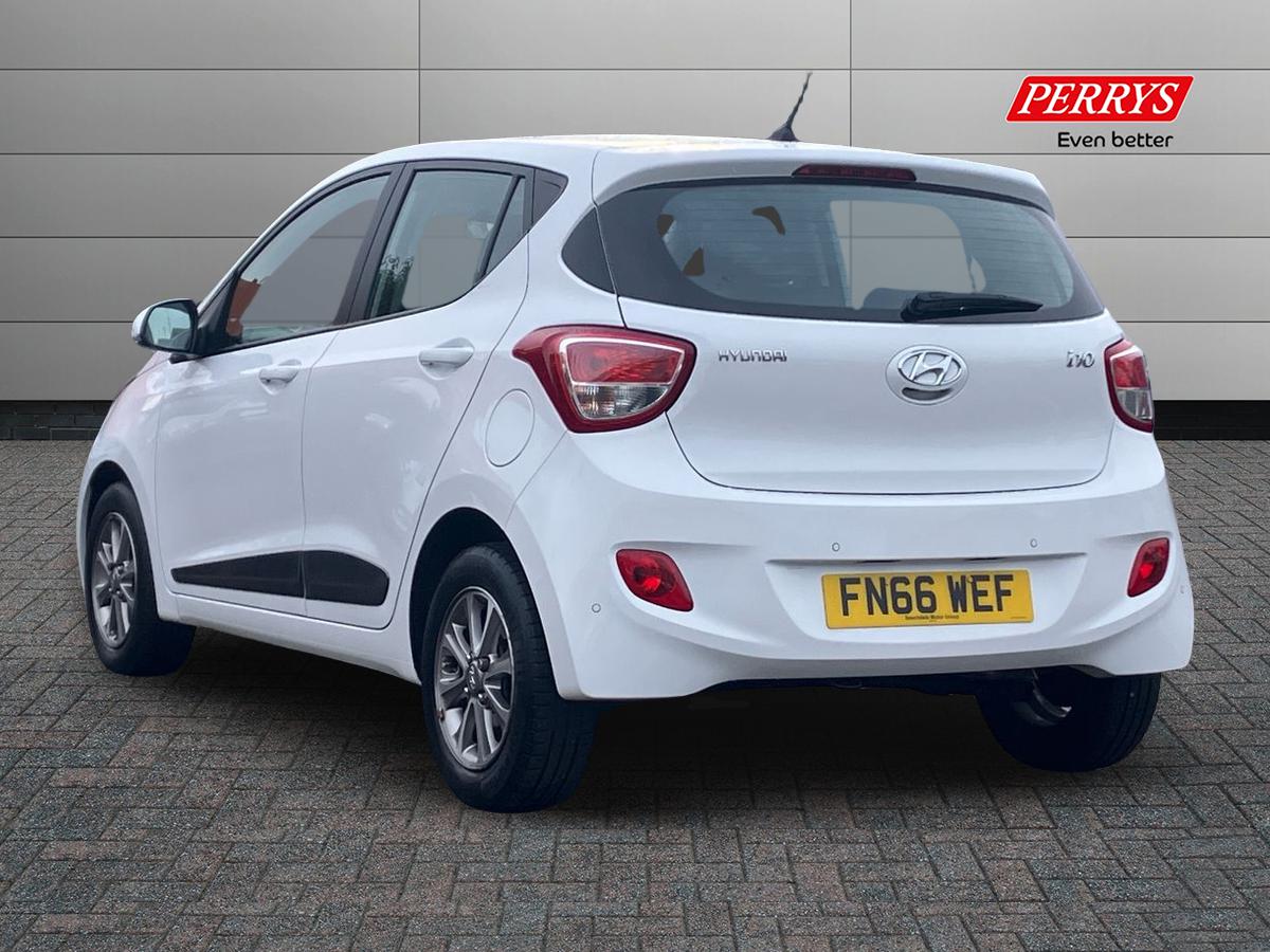 Used Hyundai i10 2016 for sale - 77113729: Photo 2