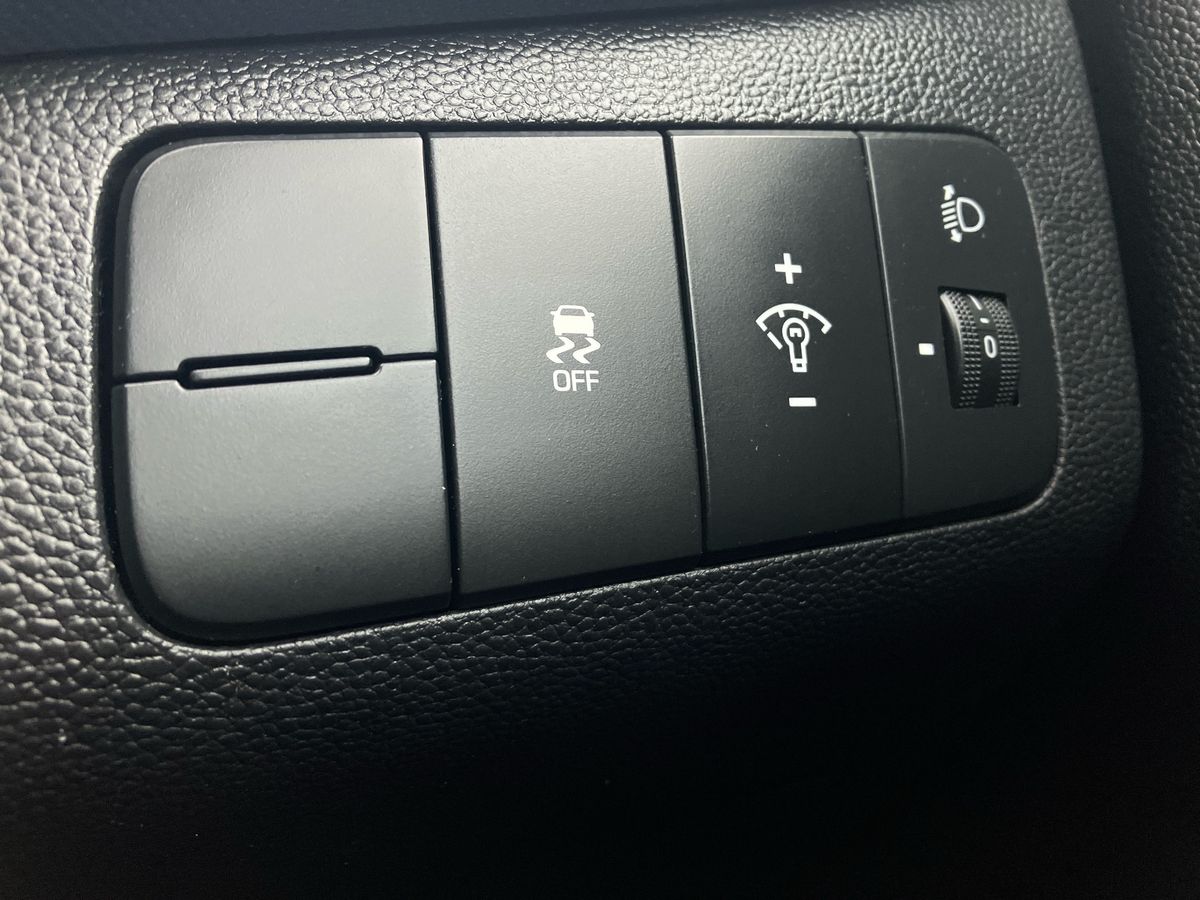 Used Hyundai i10 2016 for sale - 77113729: Photo 23