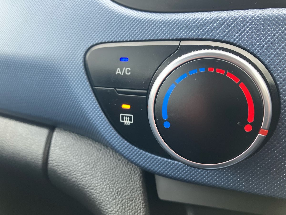 Used Hyundai i10 2016 for sale - 77113729: Photo 27