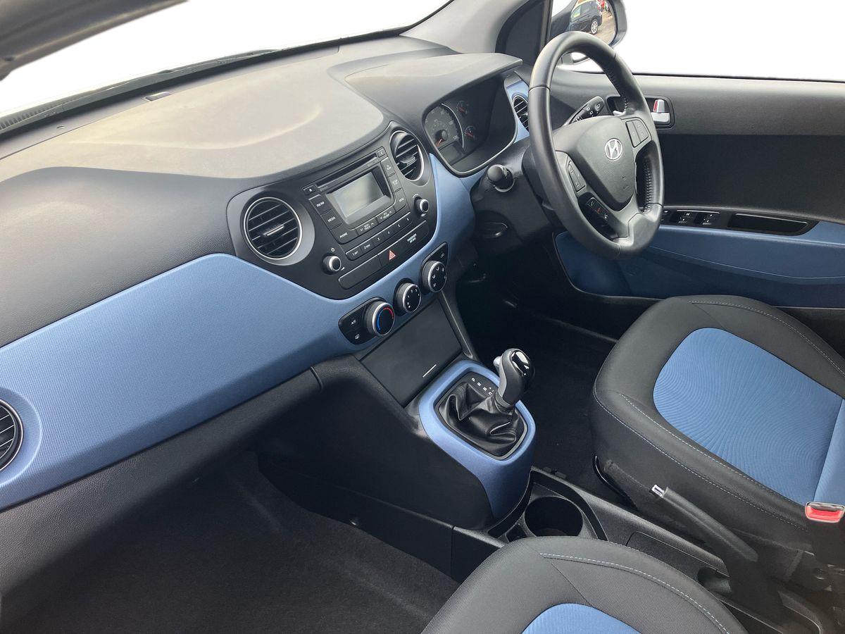 Used Hyundai i10 2016 for sale - 77113729: Photo 7