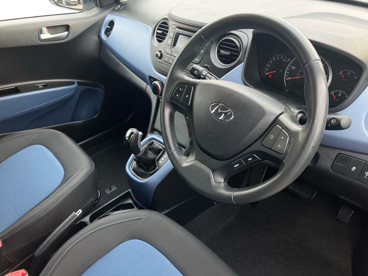 Used Hyundai i10 2016 for sale - 77113729: Photo 9