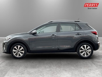 Used Kia Stonic 2022 for sale - 78177804: Photo