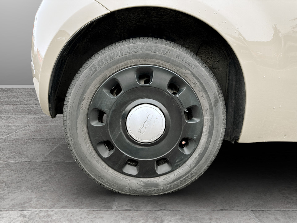 Used Fiat 500 2013 for sale - 77980343: Photo 9