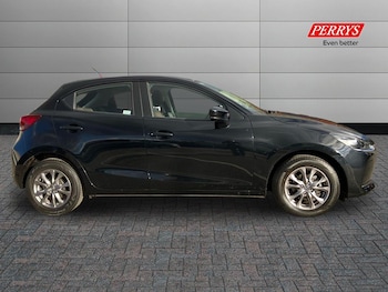 Used Mazda Mazda2 2022 for sale - 76382816: Photo