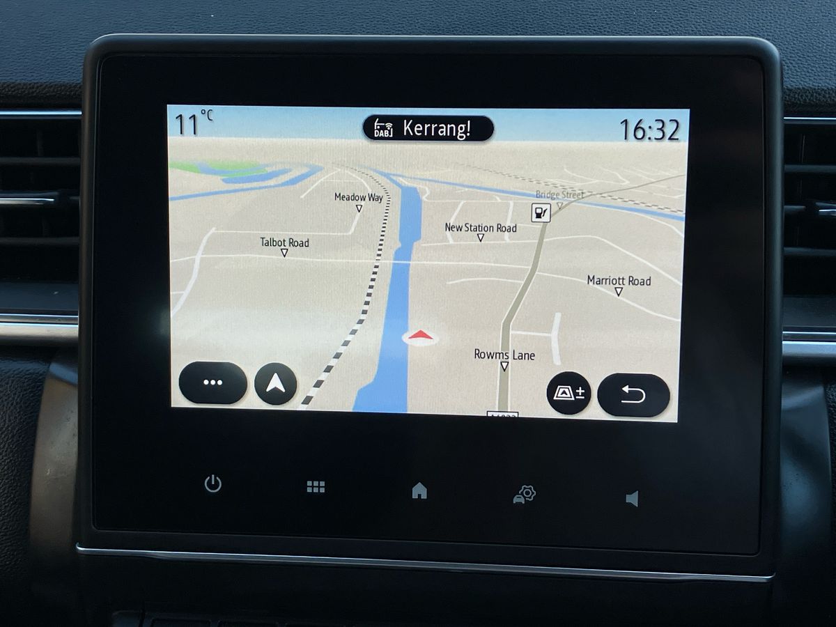 Used Renault Captur 2021 for sale - 76341217: Photo 11