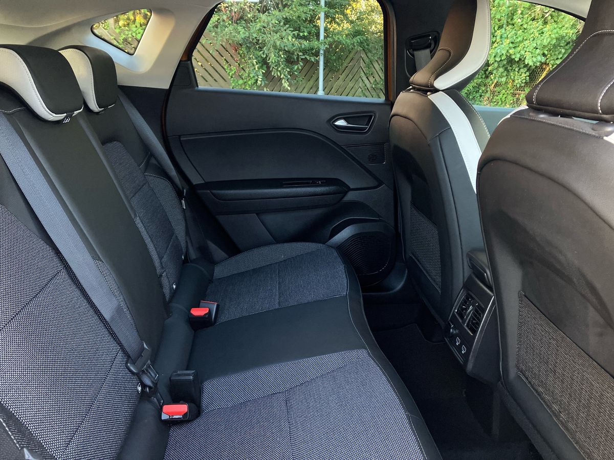 Used Renault Captur 2021 for sale - 76341217: Photo 27