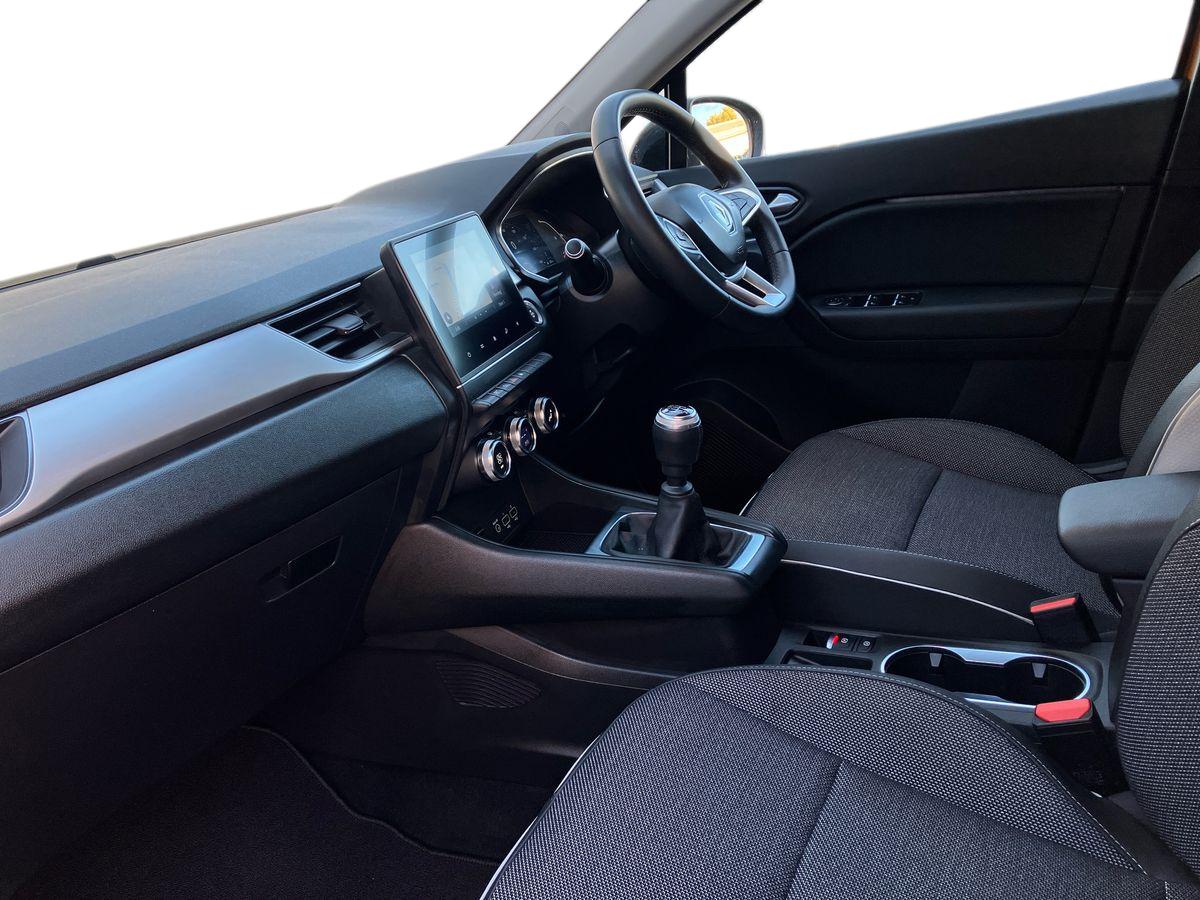 Used Renault Captur 2021 for sale - 76341217: Photo 6