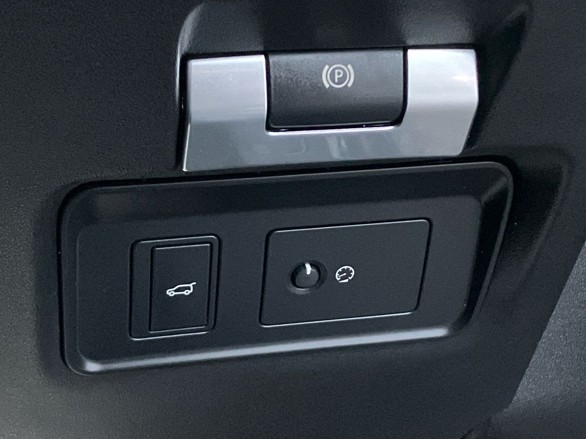 Used Land Rover Discovery Sport 2021 for sale - 77058536: Photo 40