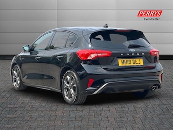 Used Ford Focus 2019 for sale - 75342380: Photo