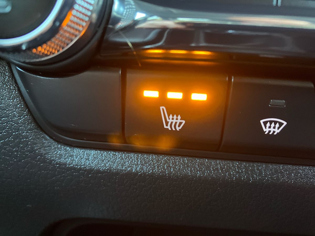 Used Mazda CX-30 2023 for sale - 76611893: Photo 33