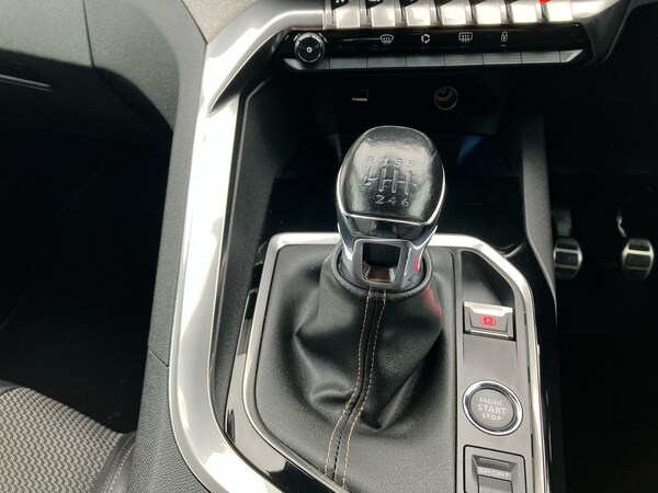 Used Peugeot 5008 2023 for sale - 76243654: Photo 17