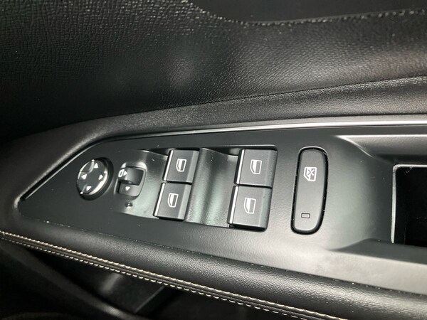 Used Peugeot 5008 2023 for sale - 76243654: Photo 18