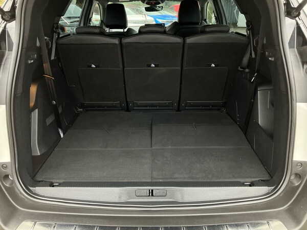 Used Peugeot 5008 2023 for sale - 76243654: Photo 41