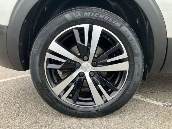 Used Peugeot 5008 2023 for sale - 76243654: Photo 7