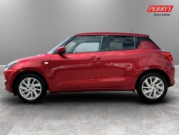 Used Suzuki Swift 2022 for sale - 79365248: Photo