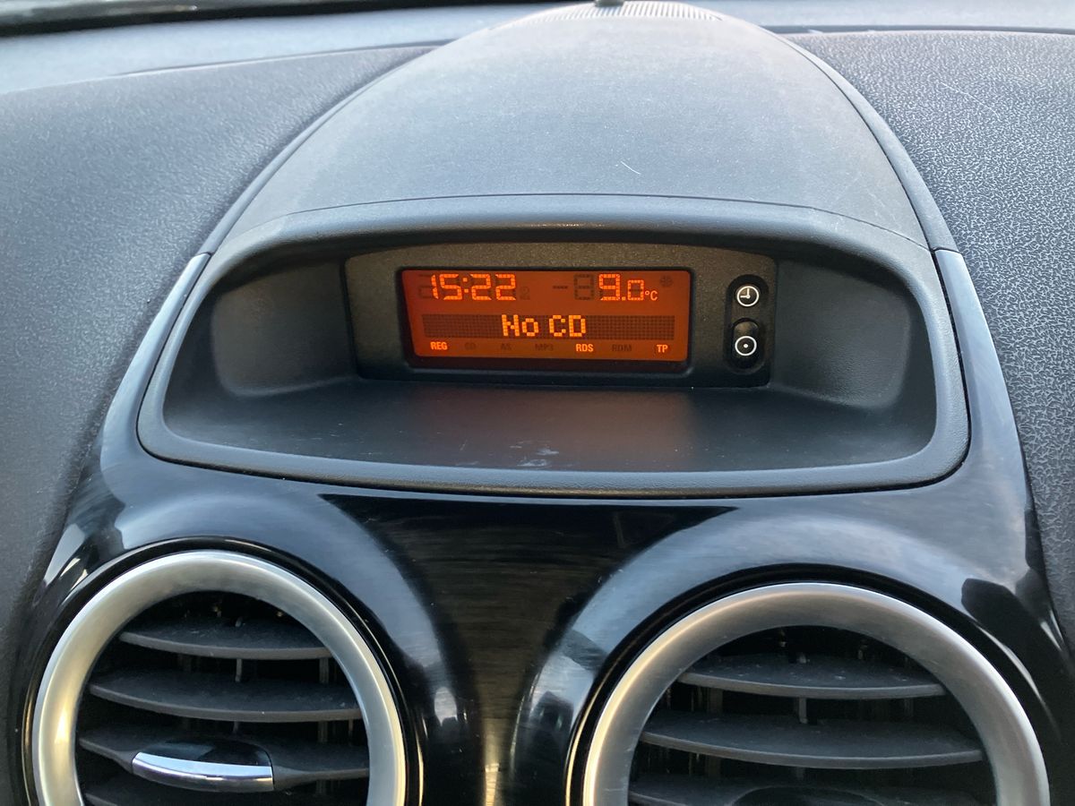 Used Vauxhall Corsa 2013 for sale - 76931808: Photo 11