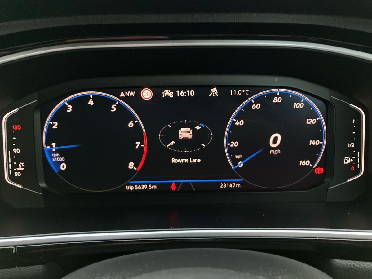 Used Volkswagen T-Roc 2023 for sale - 76919310: Photo 14