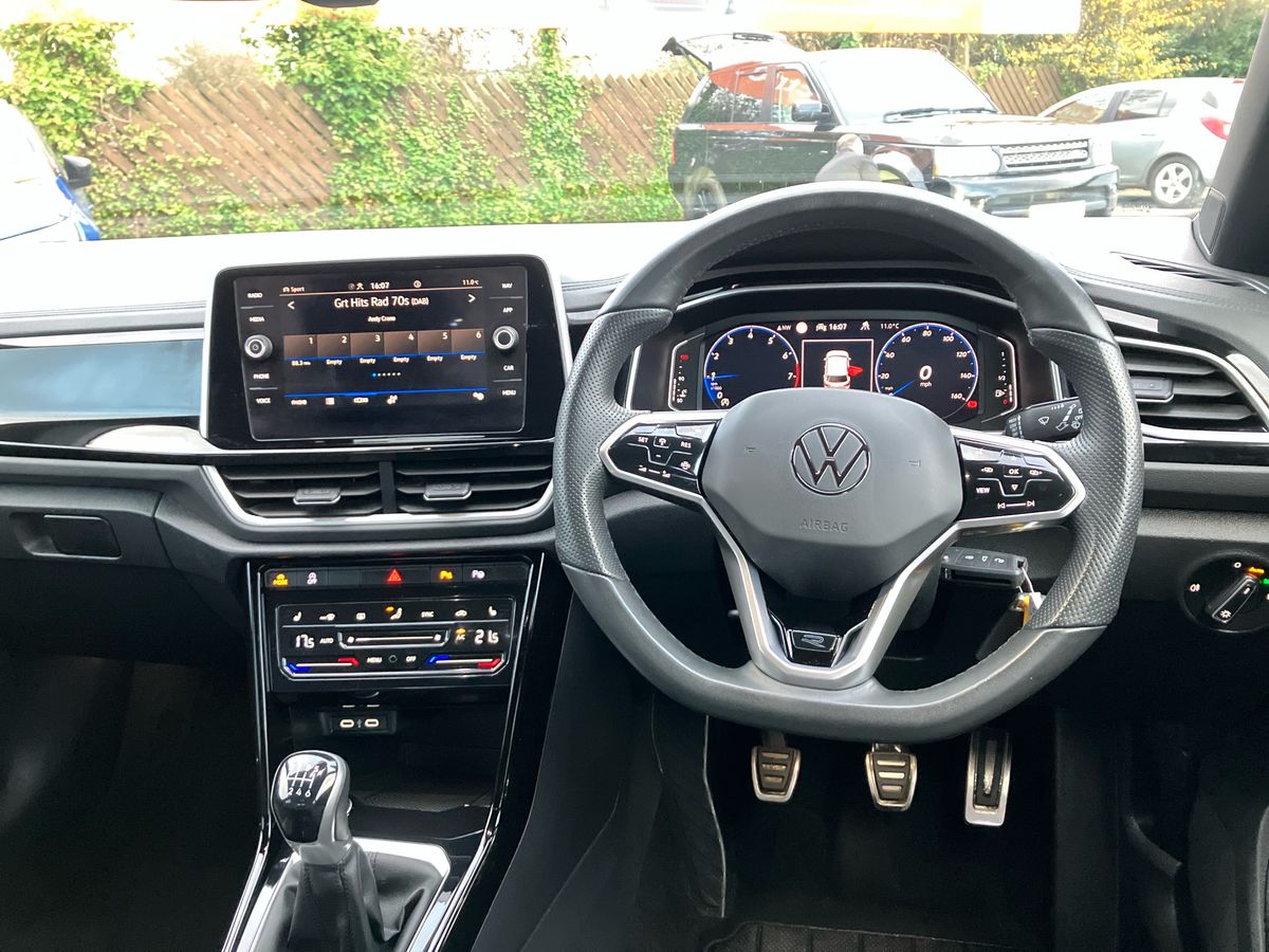 Used Volkswagen T-Roc 2023 for sale - 76919310: Photo 15