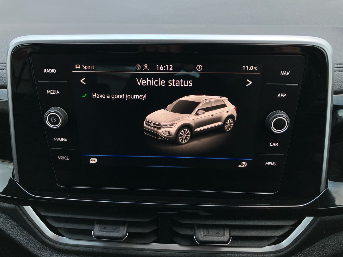 Used Volkswagen T-Roc 2023 for sale - 76919310: Photo 23