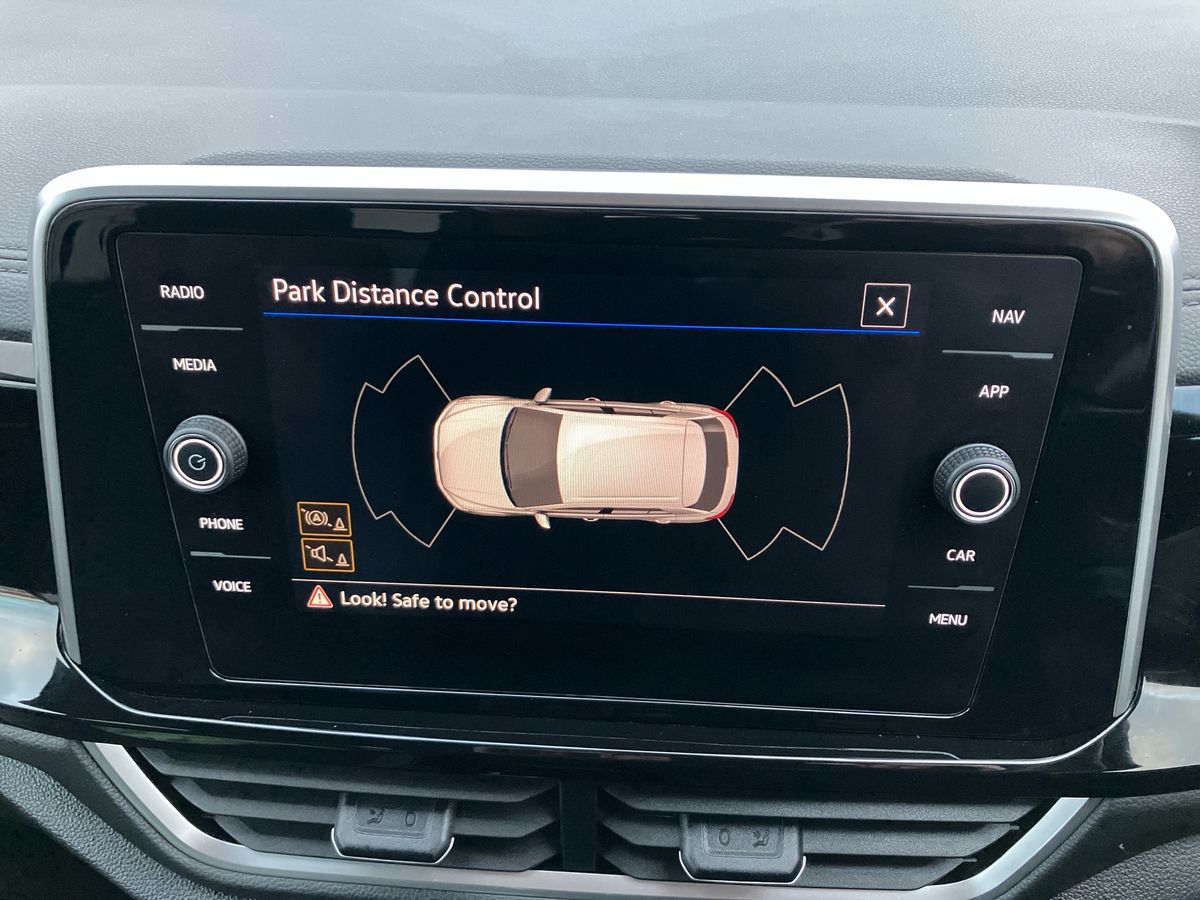 Used Volkswagen T-Roc 2023 for sale - 76919310: Photo 32