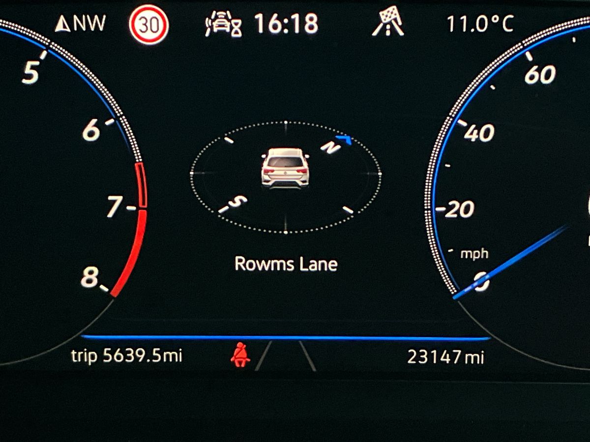 Used Volkswagen T-Roc 2023 for sale - 76919310: Photo 34