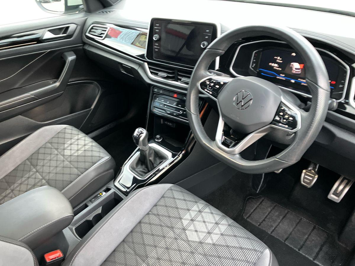 Used Volkswagen T-Roc 2023 for sale - 76919310: Photo 8