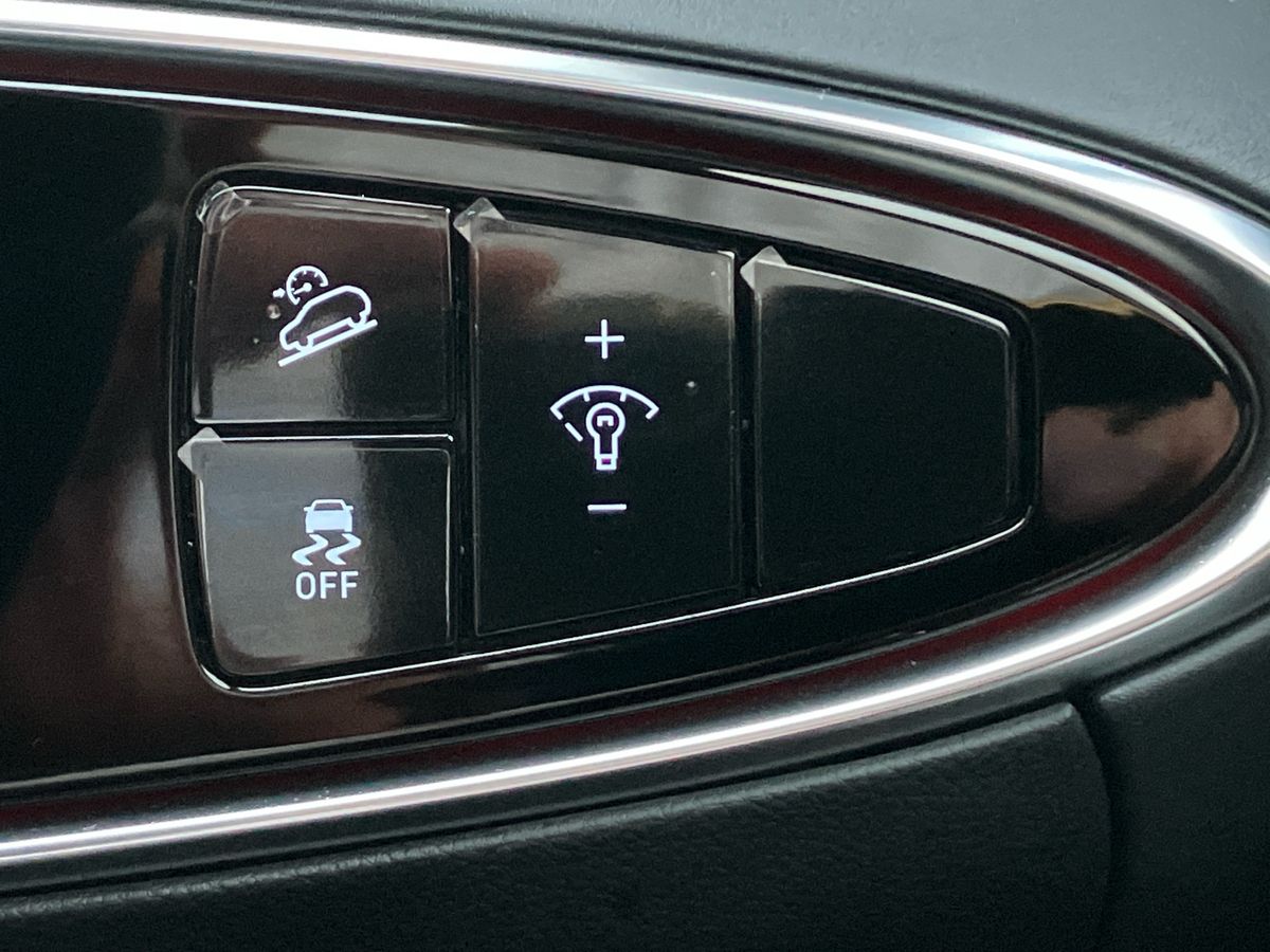 Used Genesis GV70 2024 for sale - 77207747: Photo 37