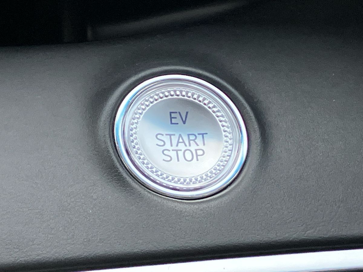 Used Genesis GV70 2024 for sale - 77207747: Photo 39