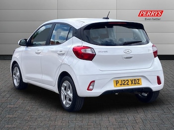 Used Hyundai i10 2022 for sale - 75592448: Photo