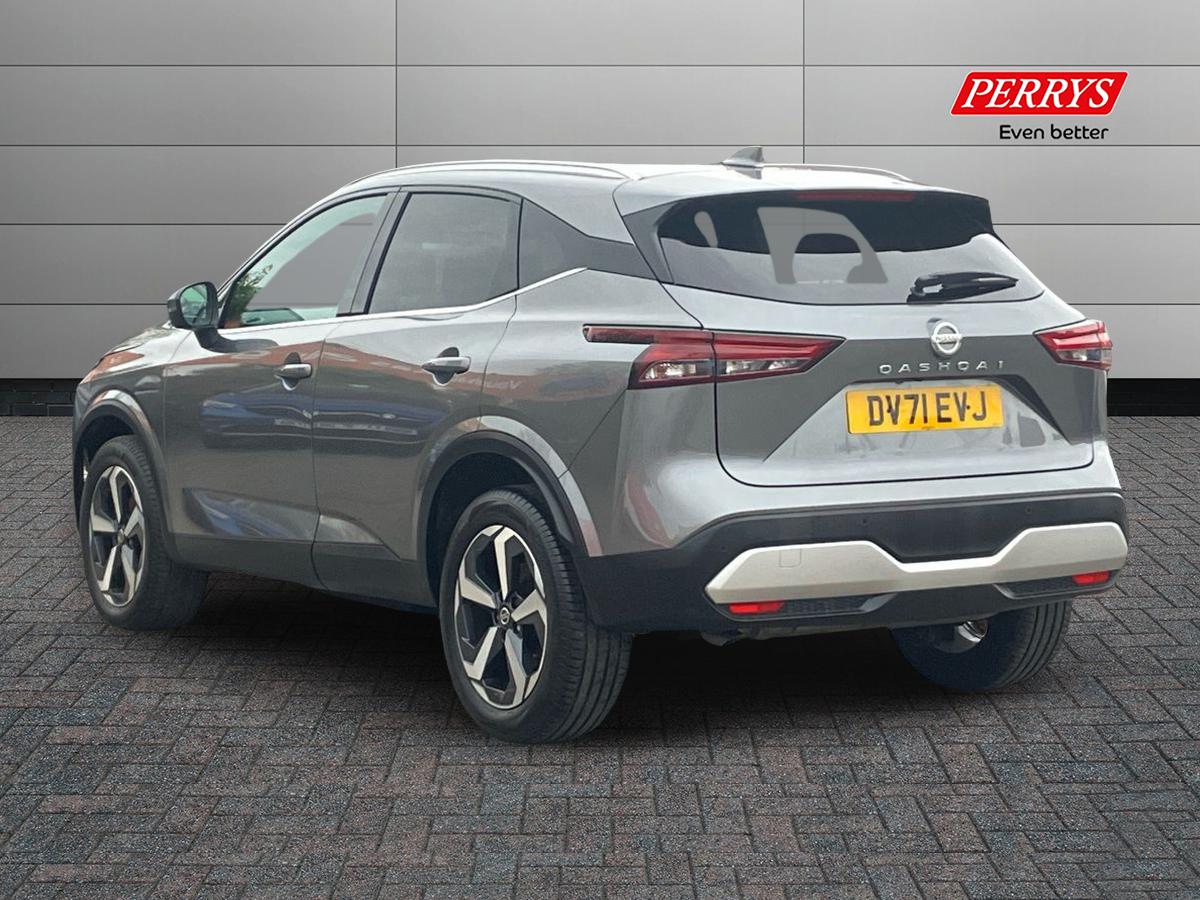Used Nissan Qashqai 2021 for sale - 76491223: Photo 2