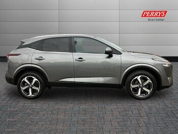 Used Nissan Qashqai 2021 for sale - 76491223: Photo