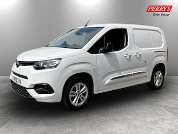 Used Toyota ProAce 2022 for sale - 79205001: Photo