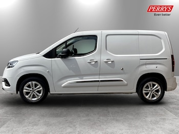 Used Toyota ProAce 2022 for sale - 79205001: Photo
