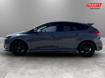 Used Ford Focus 2015 for sale - 78579613: Photo